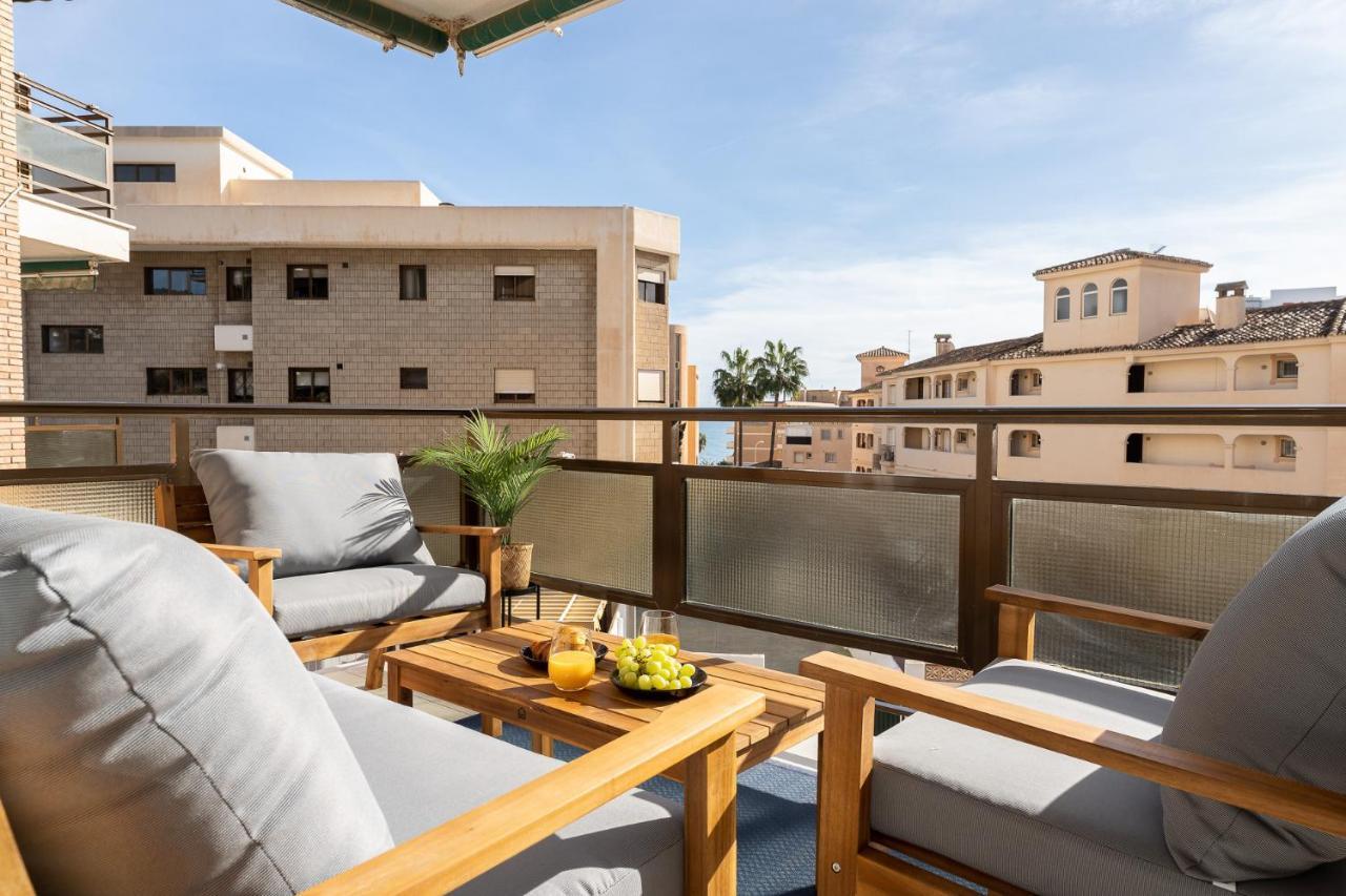 Sea View 2 Bedroom Apartment 2 Min Away From The Beach Torremolinos Buitenkant foto