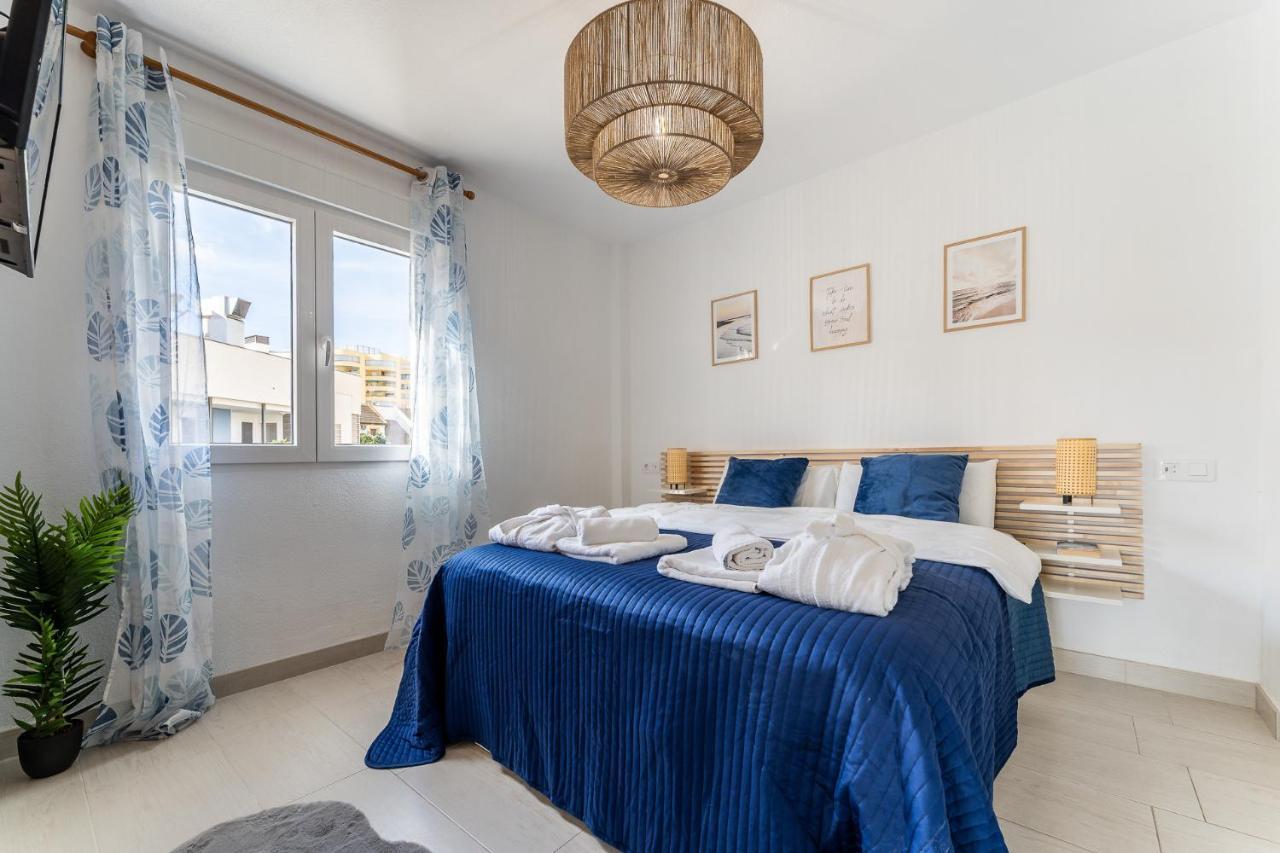 Sea View 2 Bedroom Apartment 2 Min Away From The Beach Torremolinos Buitenkant foto