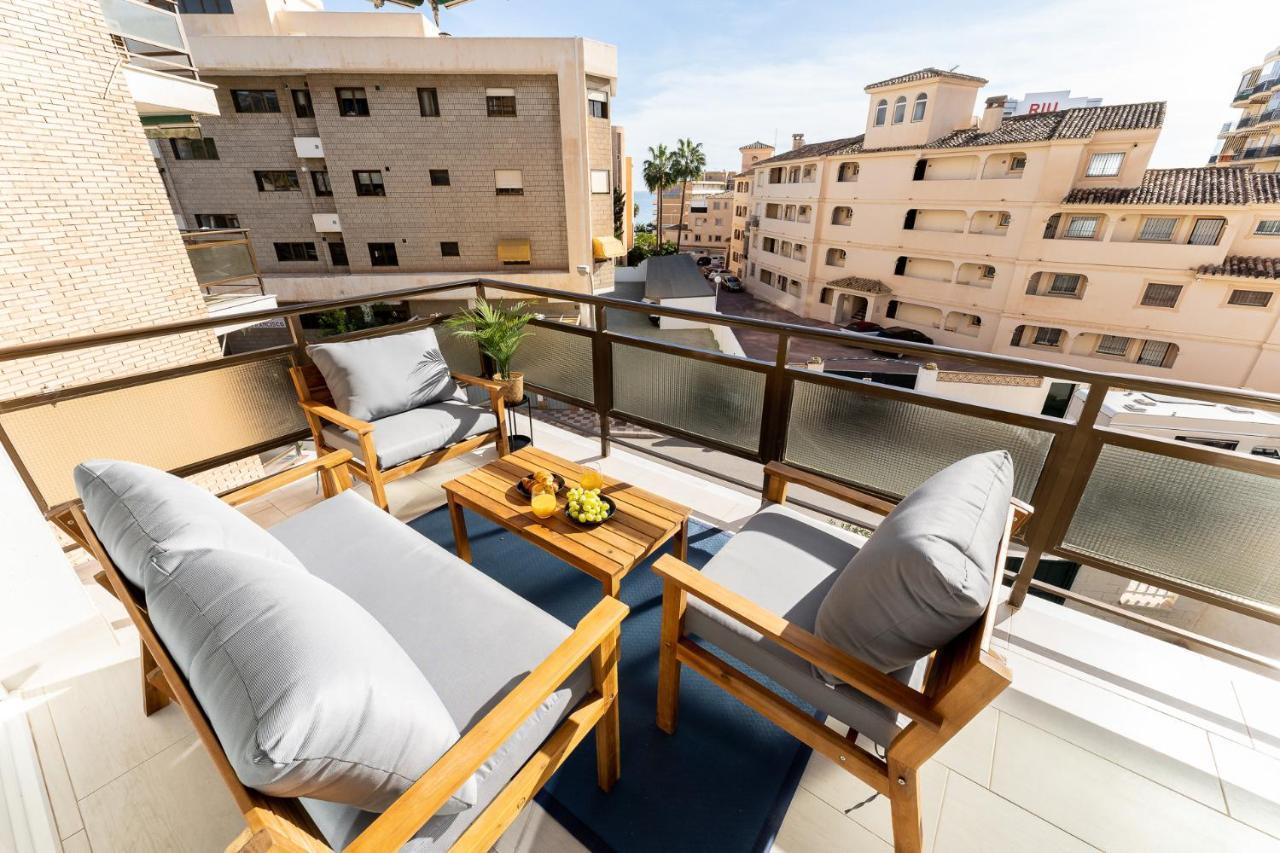 Sea View 2 Bedroom Apartment 2 Min Away From The Beach Torremolinos Buitenkant foto